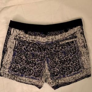 WAYF blue printed soft shorts